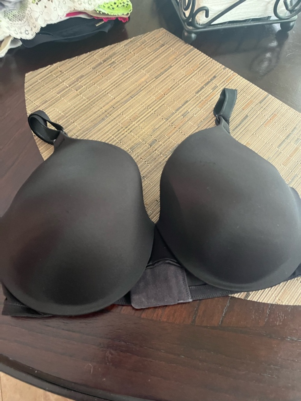 Warner’s 38c molded with foam Black T-Shirt Bra -